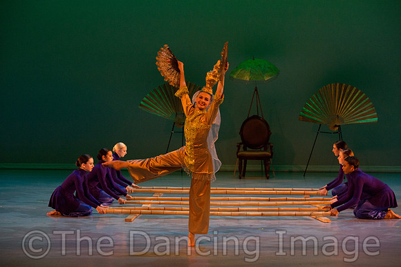 Filipino Suite-0068