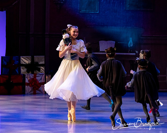 CCBT Nutcracker 19 pc Sharen Bradford-4417